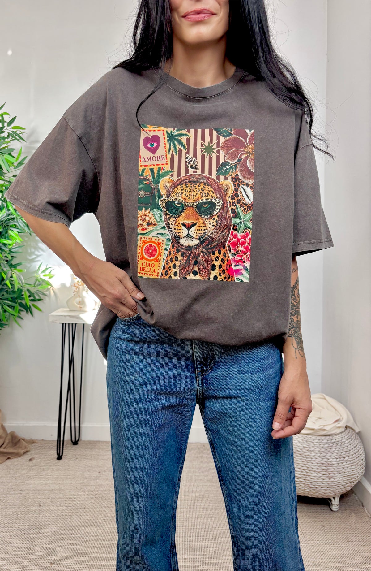 Camiseta Leopardo Negro Delavado