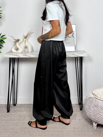 Pantalón Bombacho Satén Negro