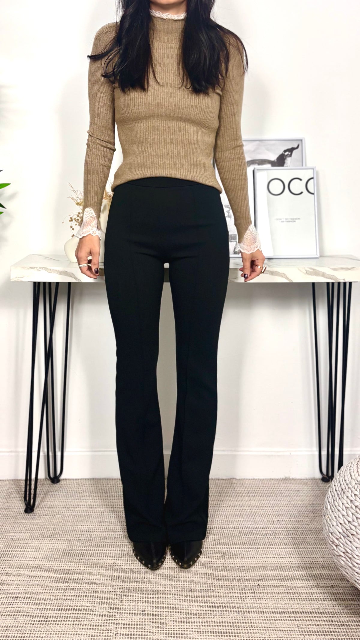 Pantalón Elástico Flare  Negro