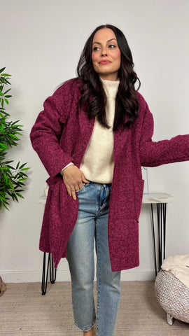 Abrigo Básico Corto Granate