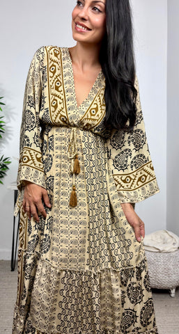 Vestido Seda India Beis/Negro