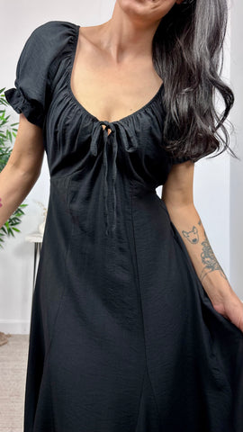Vestido Escote Fruncido Negro