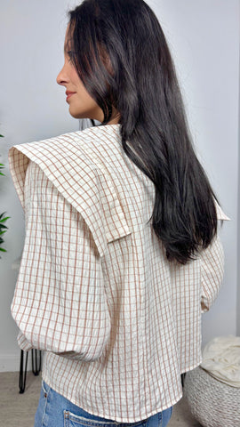 Blusa Cuadros Hombrera Beis