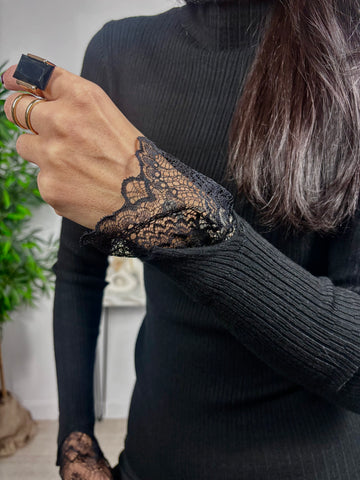 Jersey Cuello Detalle Puntilla Negro