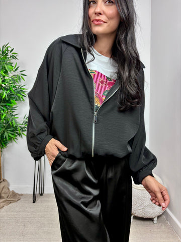 Chaqueta Fluida Negra