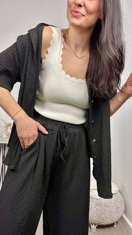 Conjunto Fluido Negro