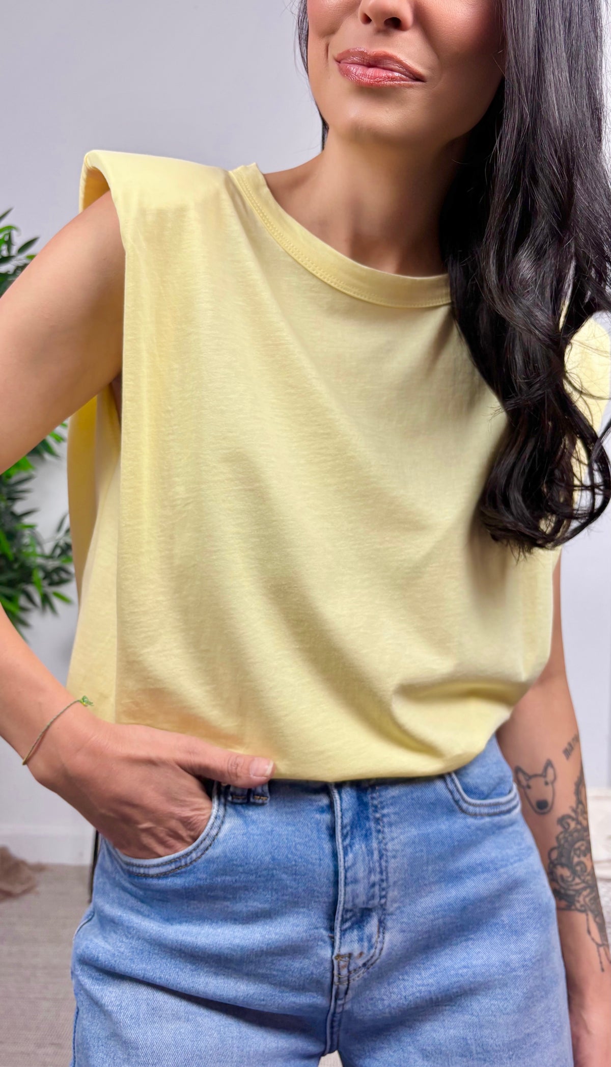 Camiseta Hombreras Amarillo