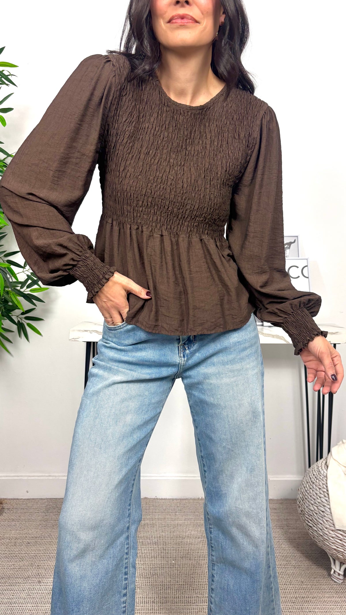 Blusa Volantes Marrón