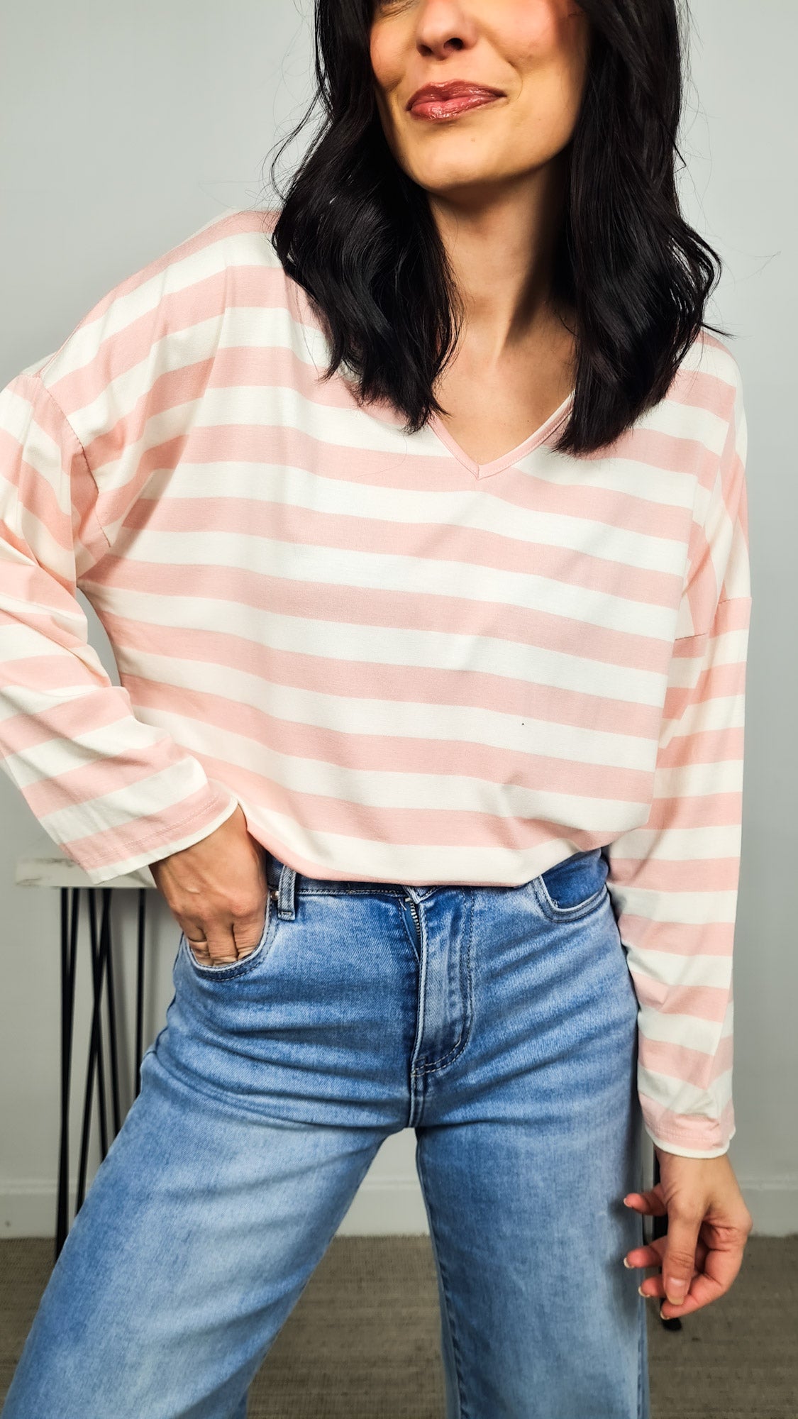 Camiseta Rayas Cuello Pîco Rosa